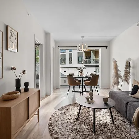 Apartment Modern With Balcony Bergen